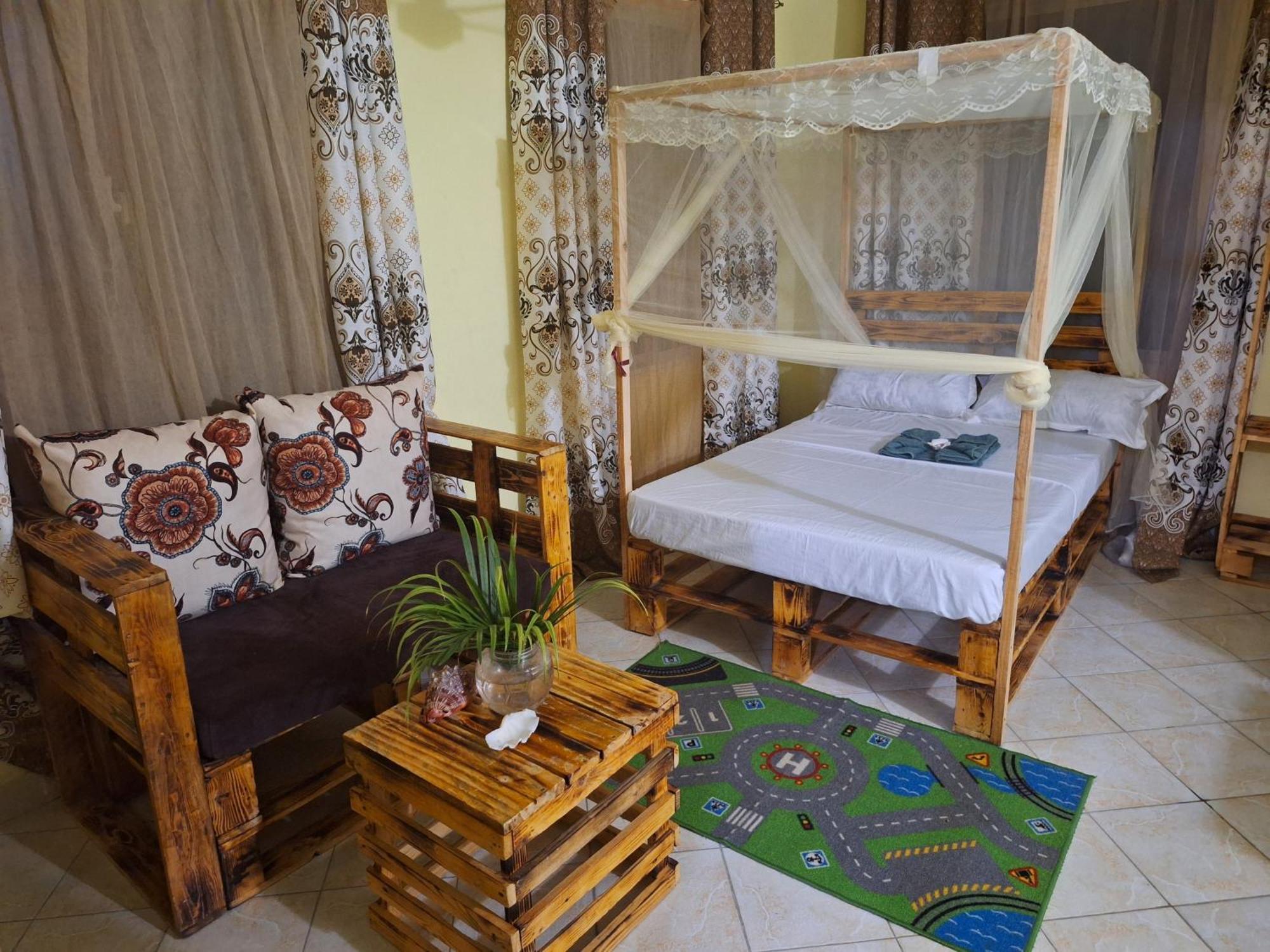 Mount Zion Guest House, Mtwapa Mtomondoni Μομπάσα Εξωτερικό φωτογραφία